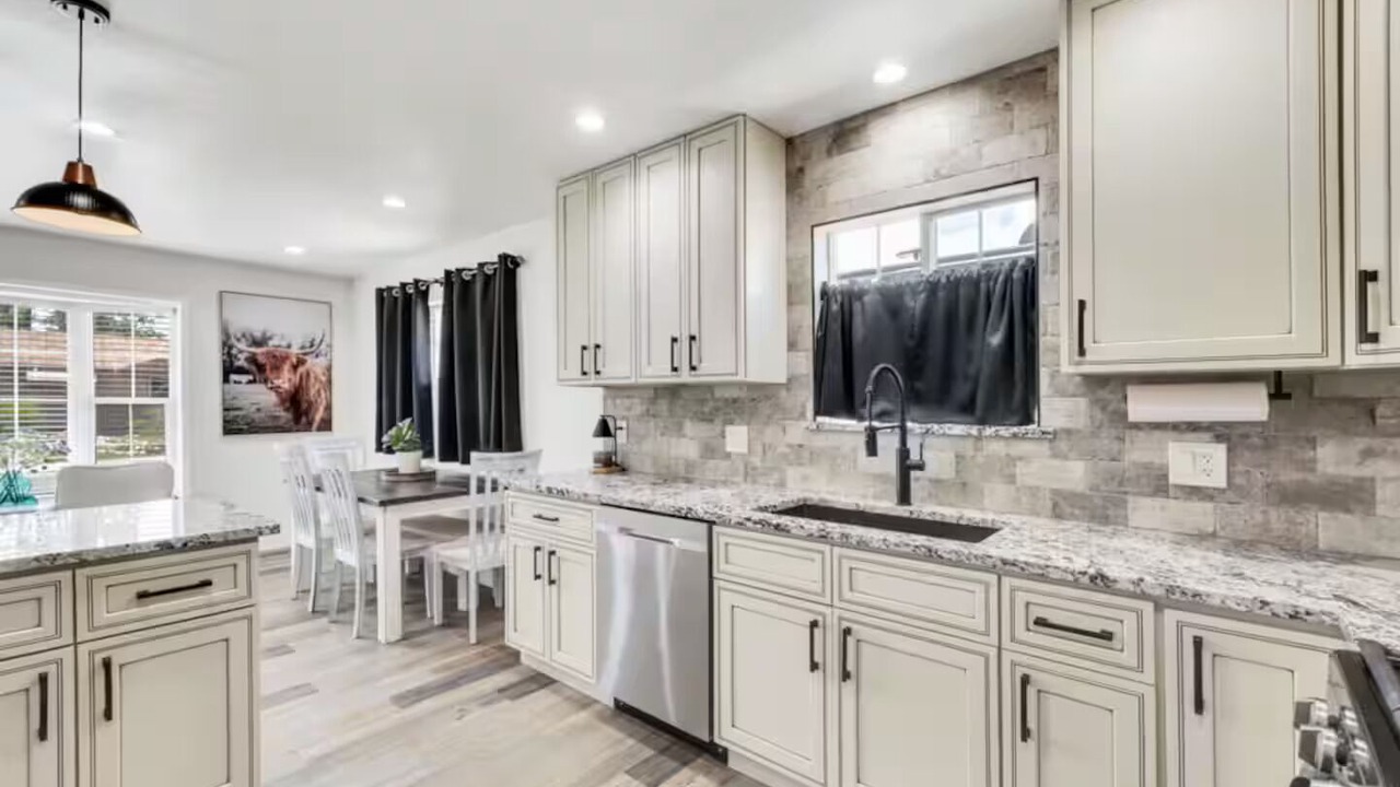 Photo of Kitchen in Twin Lakes