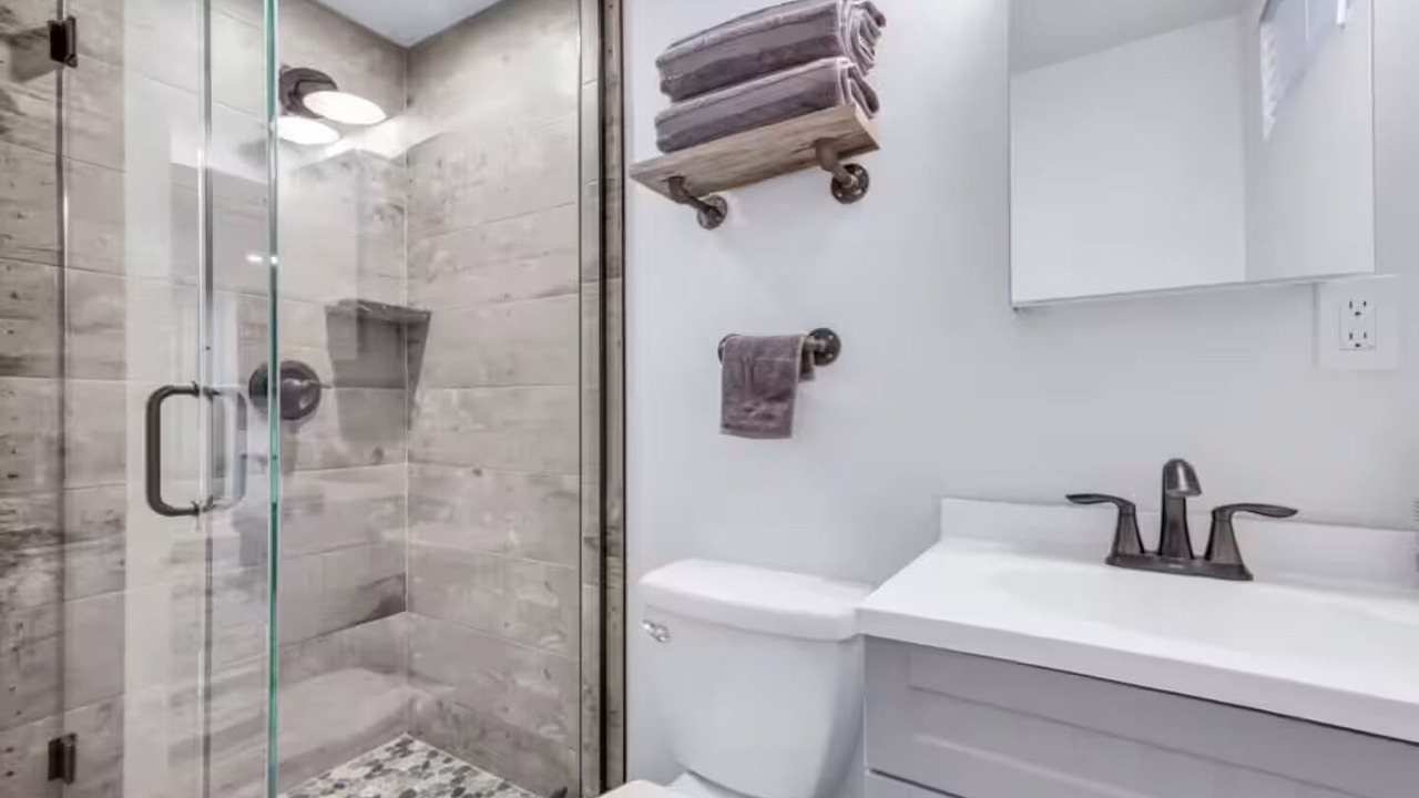 Photo of Bathroom in Twin Lakes