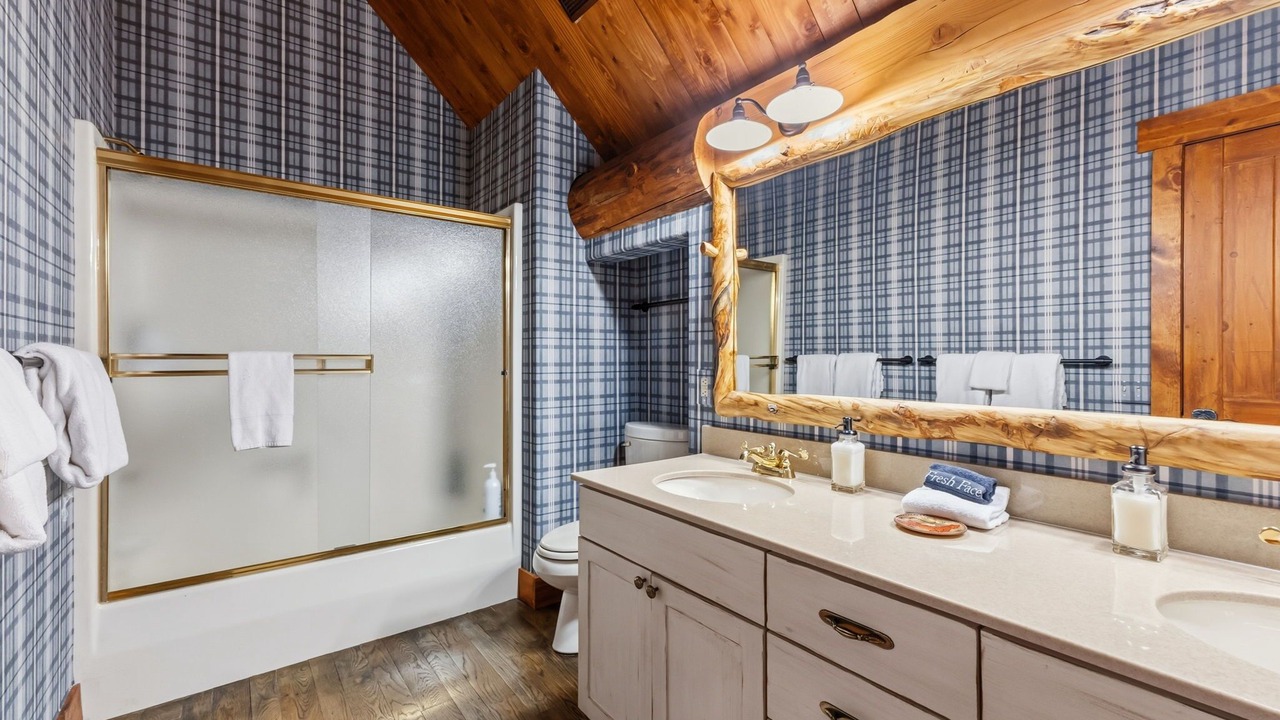 Photo of Bathroom in Keystone