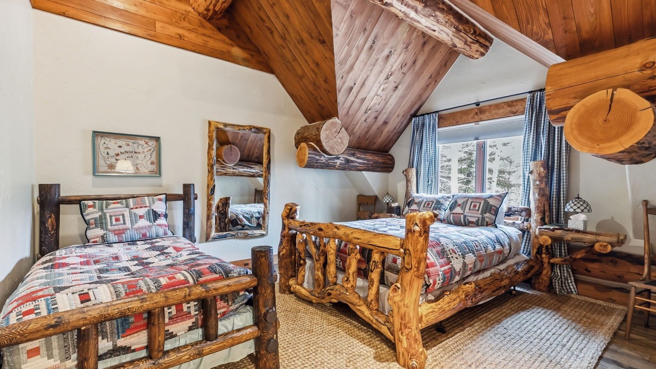Photo of Bedroom in Keystone