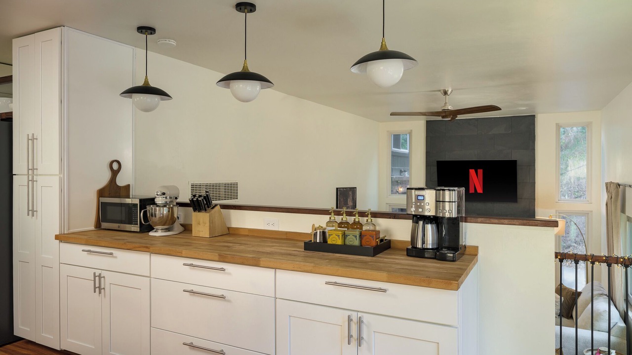 Photo of Kitchen in Pleasant Park Corridor