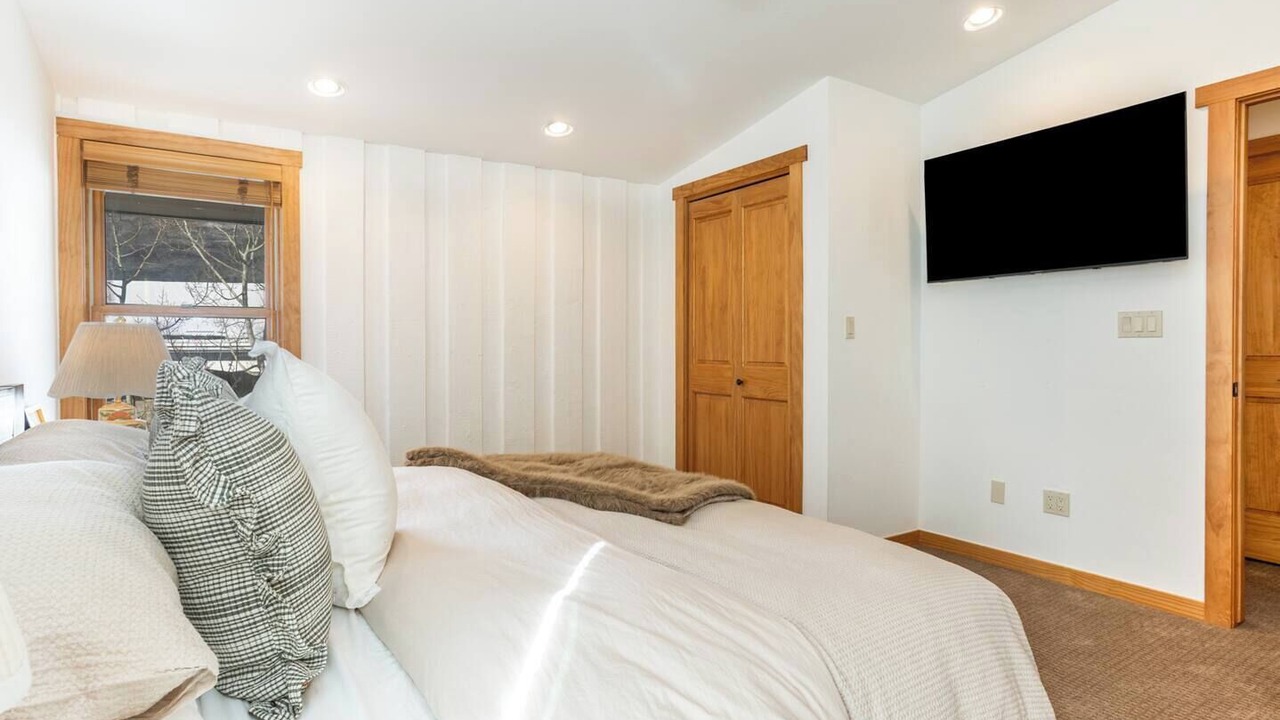 Photo of Bedroom in Vail