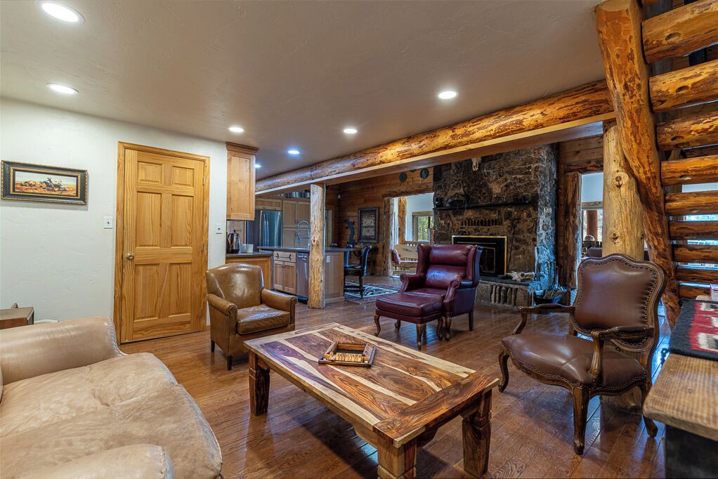 Photo of Livingroom in Marvel