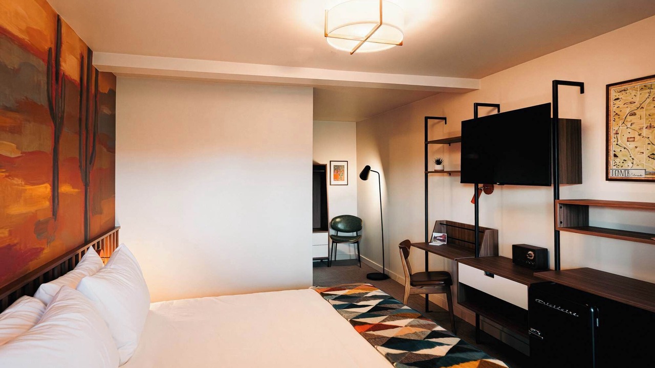 Photo of Bedroom in Hale