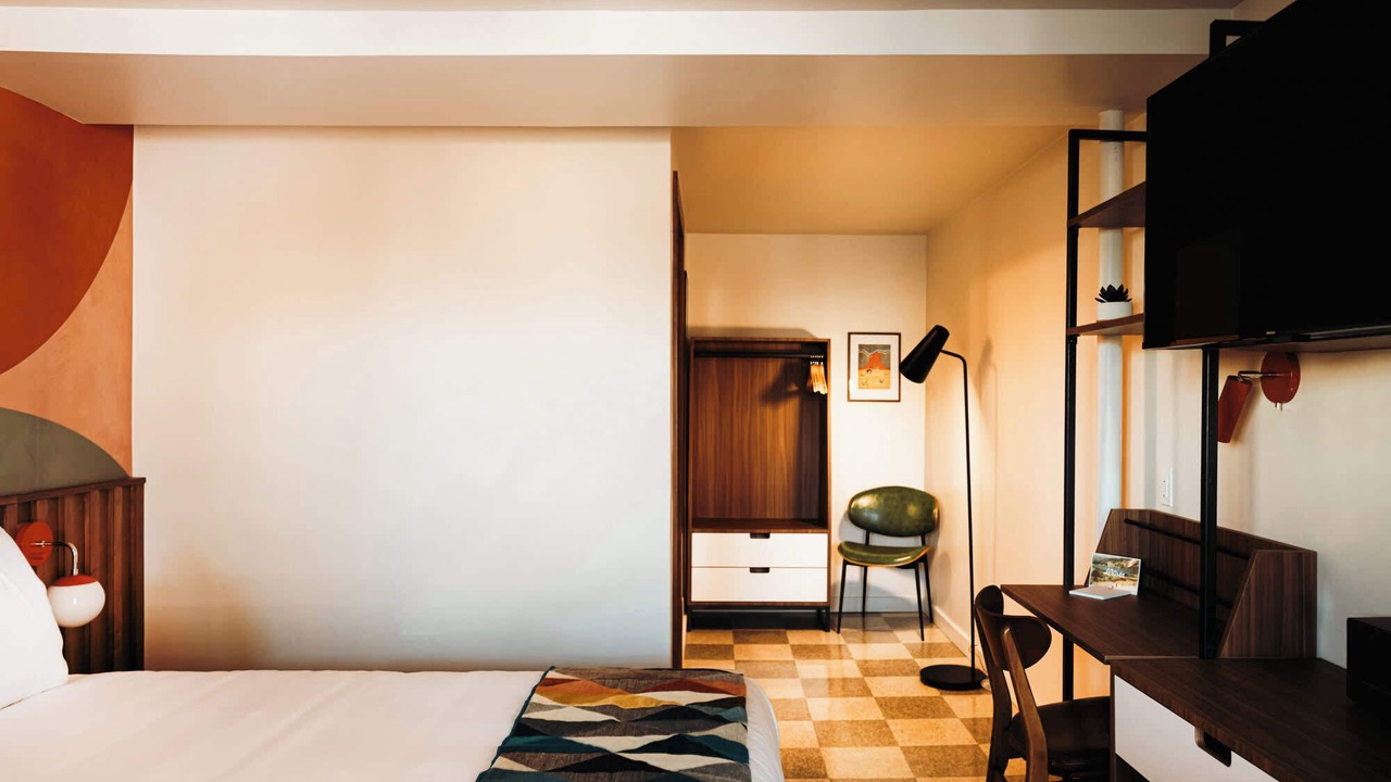Photo of Bedroom in Hale