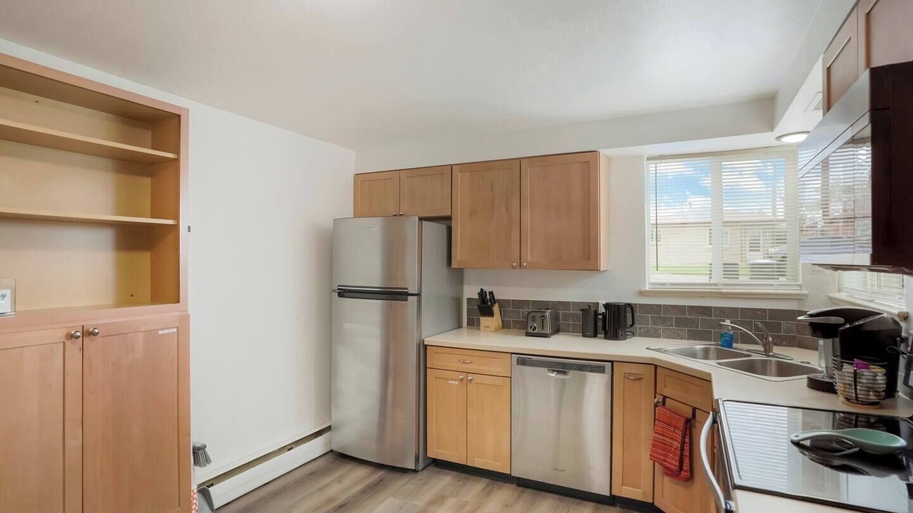 Photo of Kitchen in Arvada Plaza Area