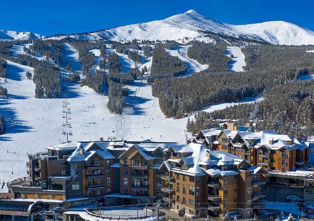 Photo of Outdoor in Peak 8