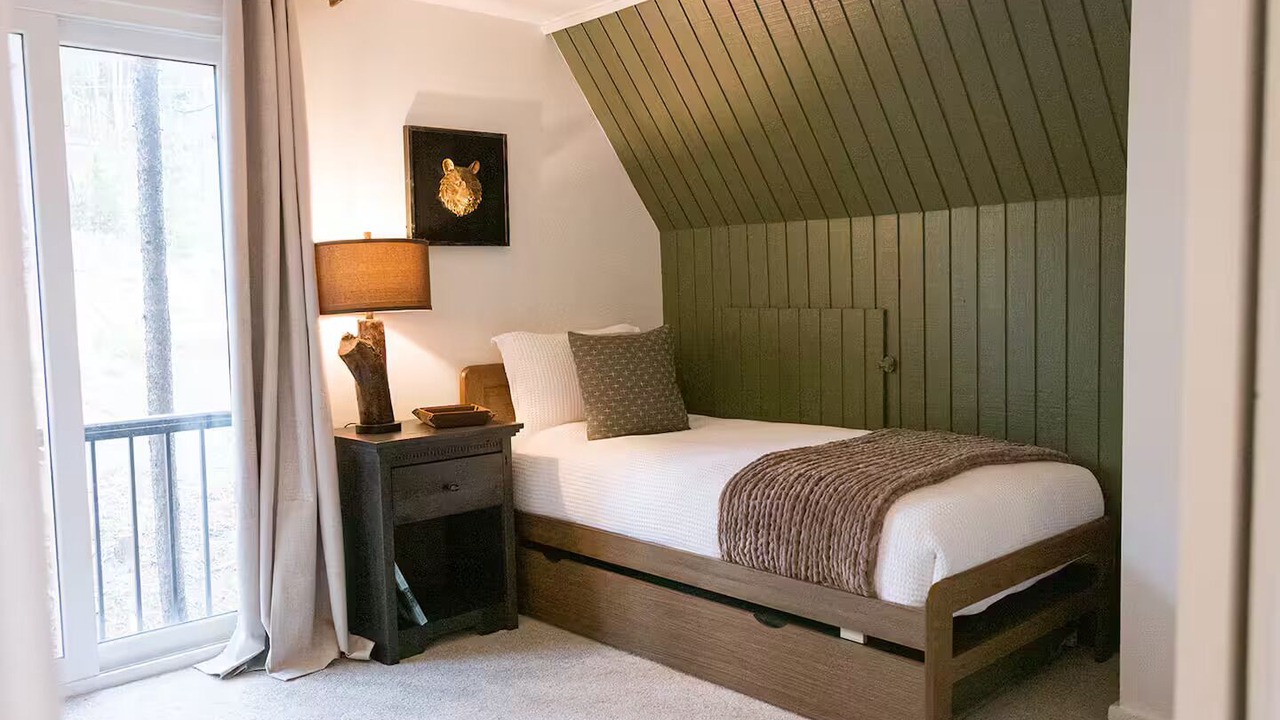 Photo of Bedroom in Evergreen