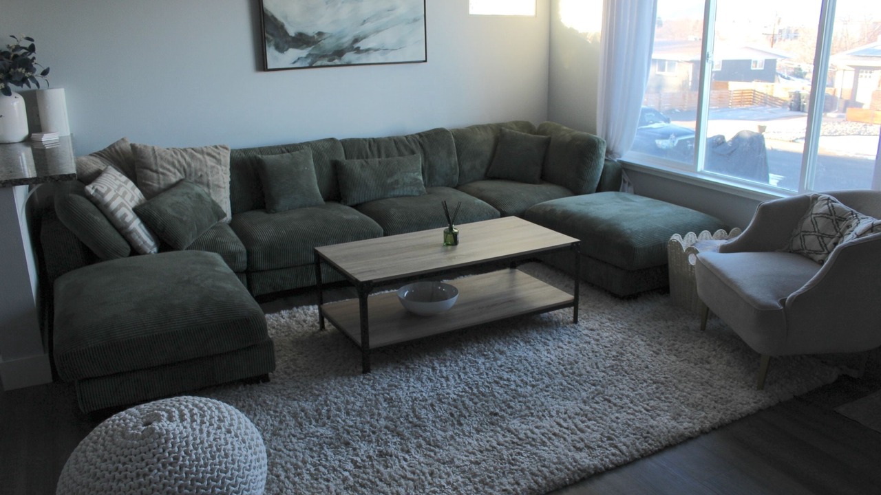Photo of Livingroom in Arvada Plaza Area