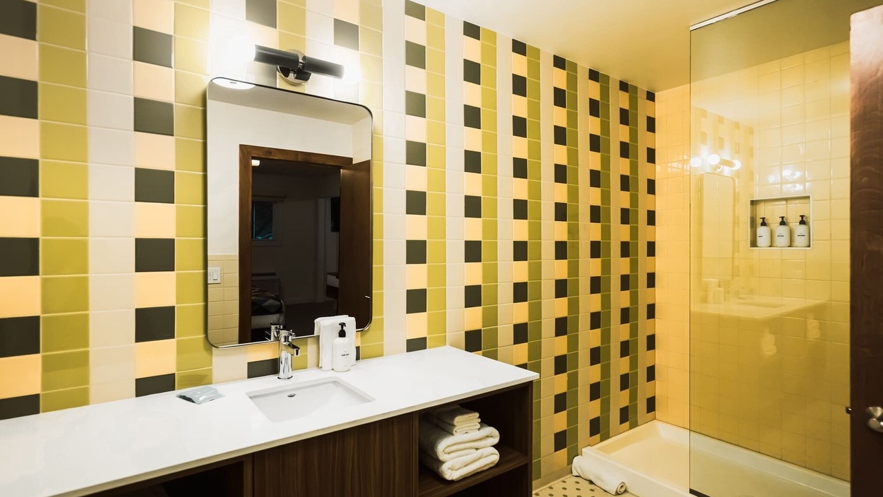 Photo of Bathroom in Hale
