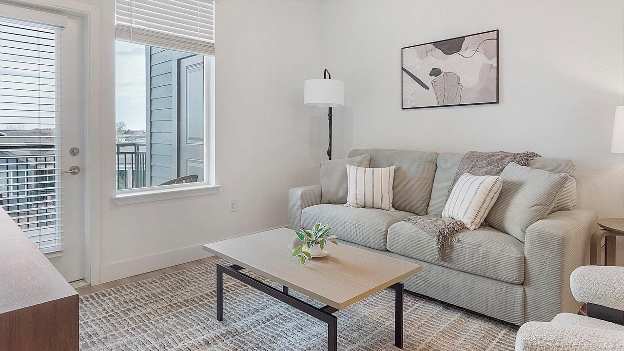 Photo of Livingroom in Firestone