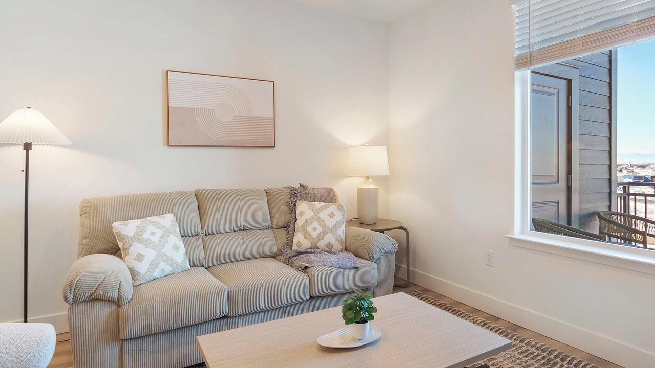 Photo of Livingroom in Firestone
