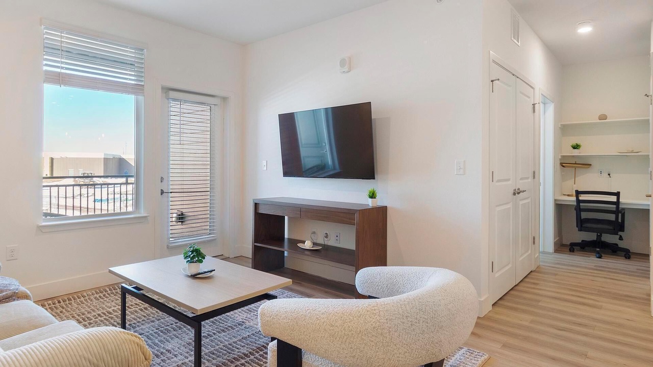 Photo of Livingroom in Firestone