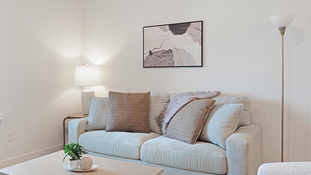 Photo of Livingroom in Firestone