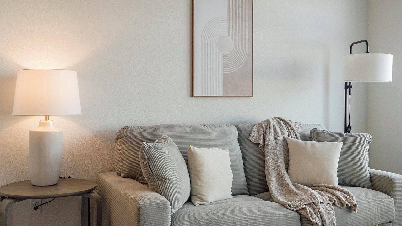 Photo of Livingroom in Firestone