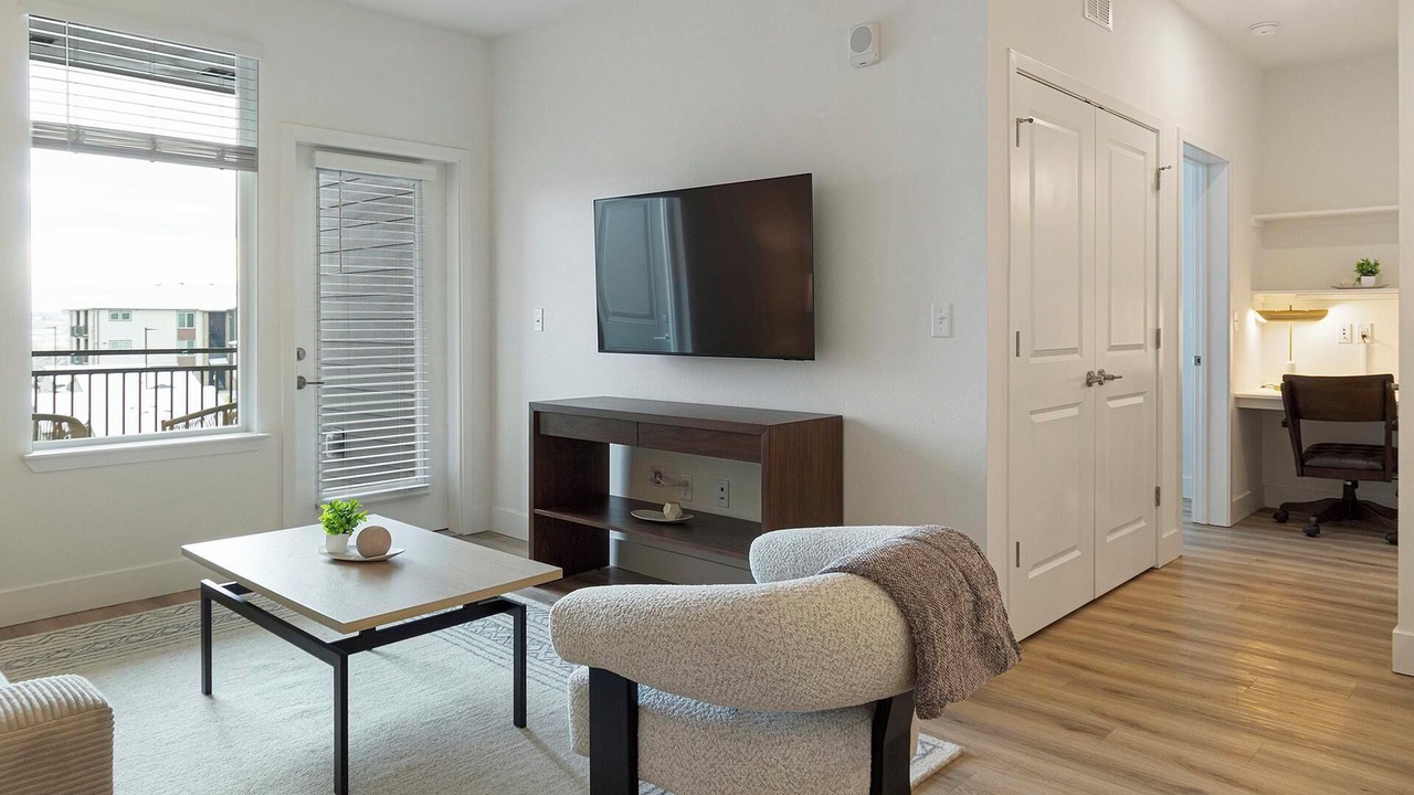 Photo of Livingroom in Firestone