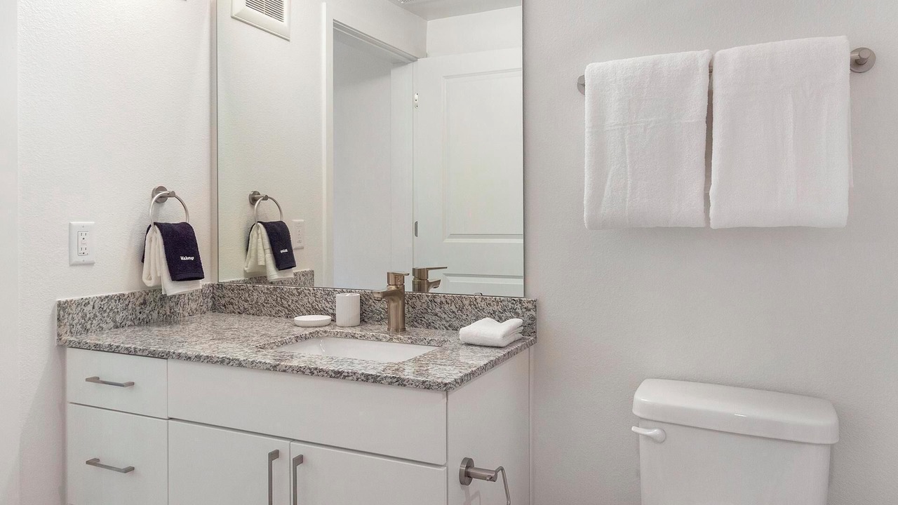Photo of Bathroom in Firestone