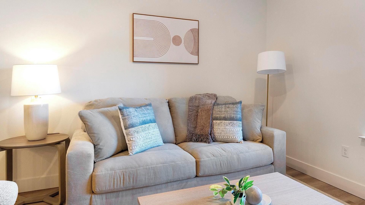 Photo of Livingroom in Firestone