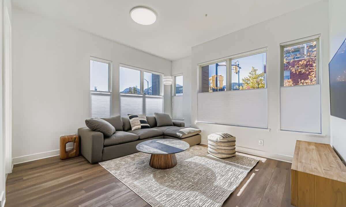 Photo of Bedroom in Central Boulder