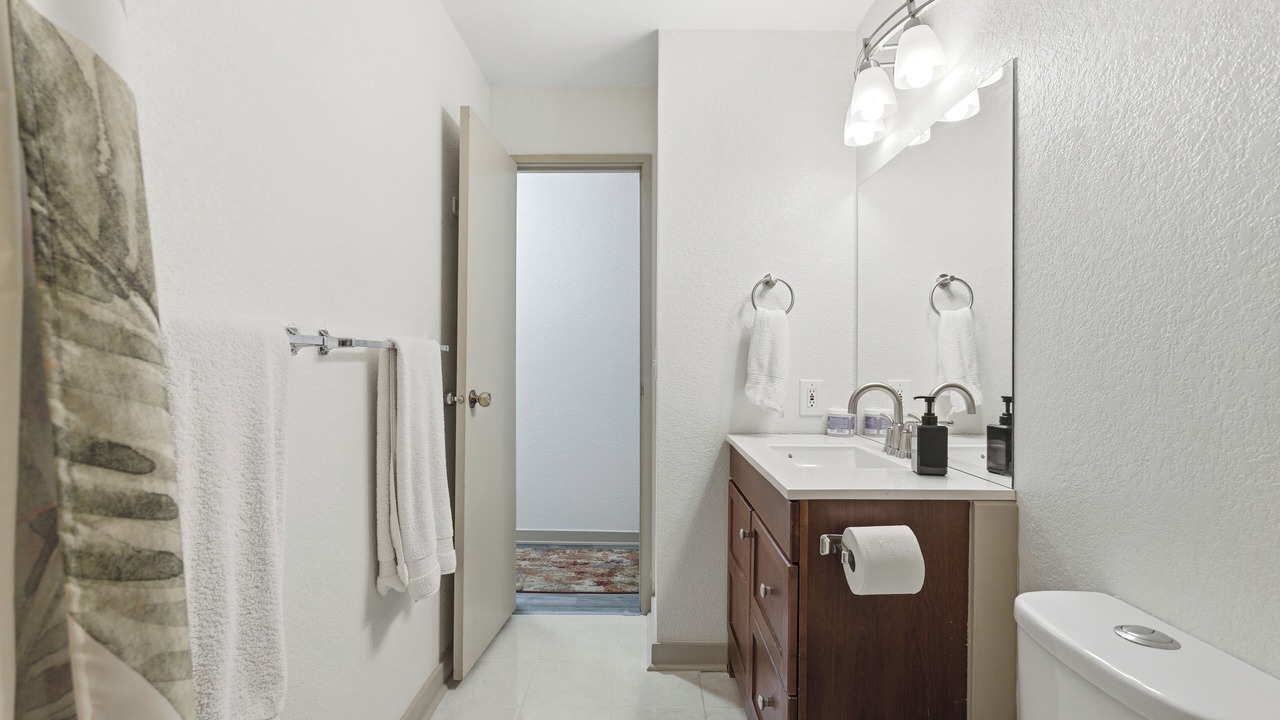 Photo of Bathroom in East Boulder