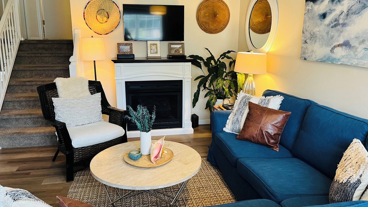 Photo of Livingroom in Lafayette