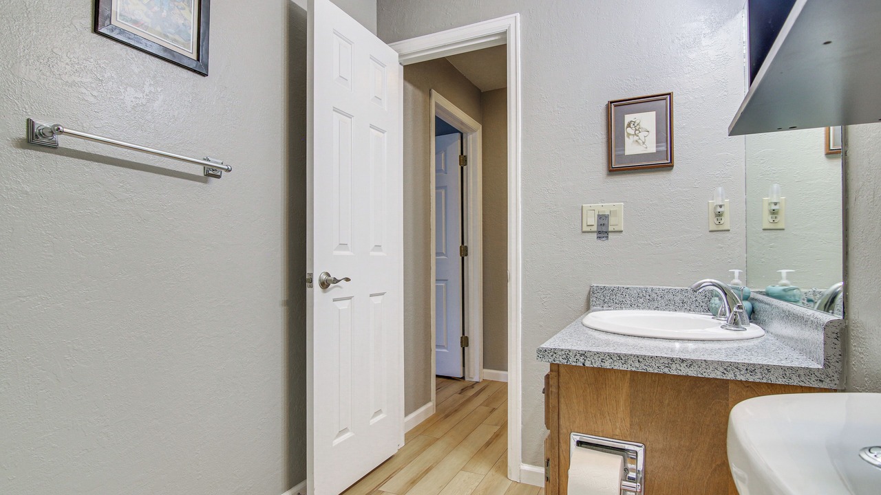 Photo of Bathroom in Gleneagle