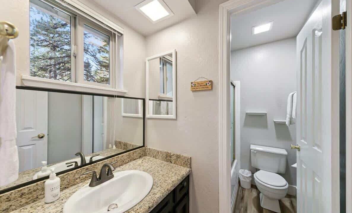 Photo of Bathroom in Tahoe Island