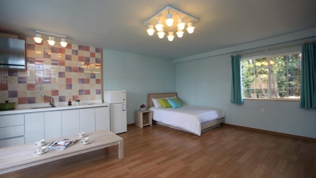 Photo of Bedroom in Downtown