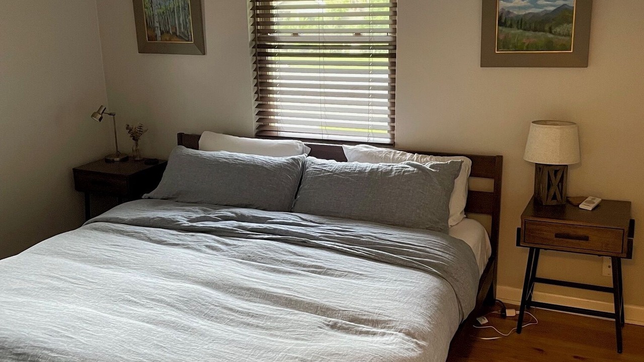 Photo of Bedroom in Englewood
