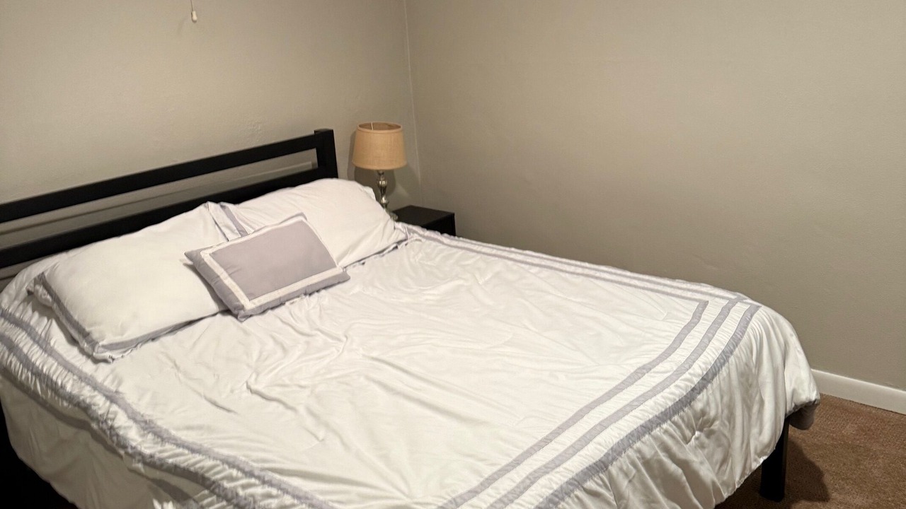 Photo of Bedroom in Englewood