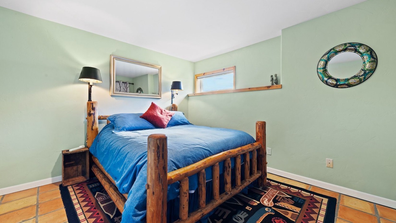 Photo of Bedroom in Eagle