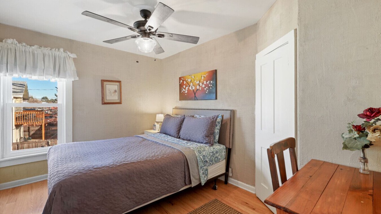 Photo of Bedroom in Old North End
