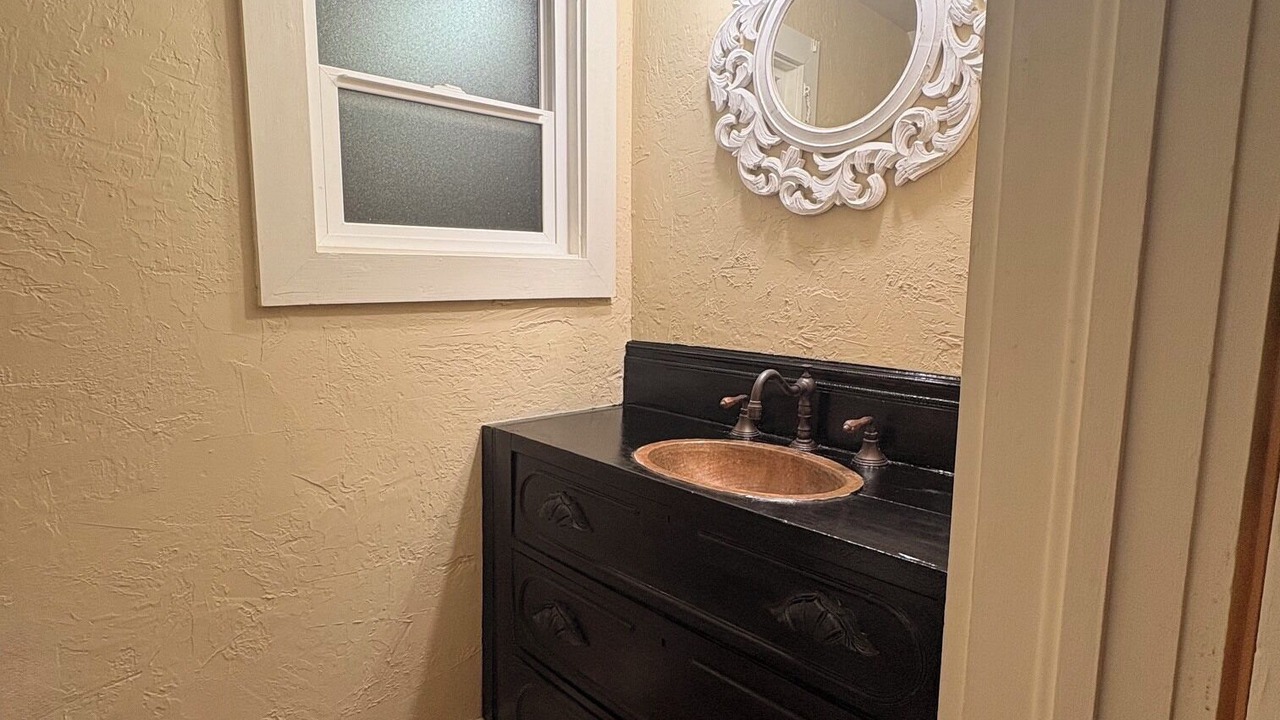 Photo of Bathroom in Old North End