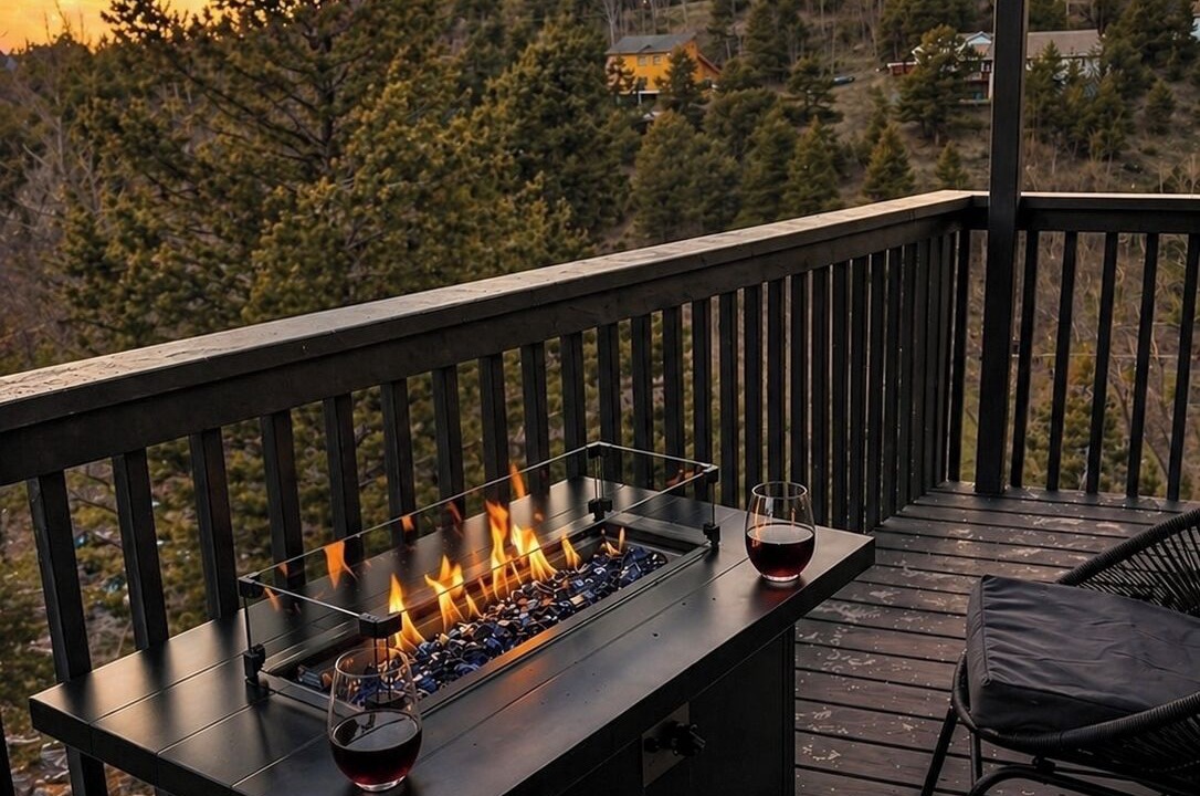 Photo of Outdoor in Black Hawk
