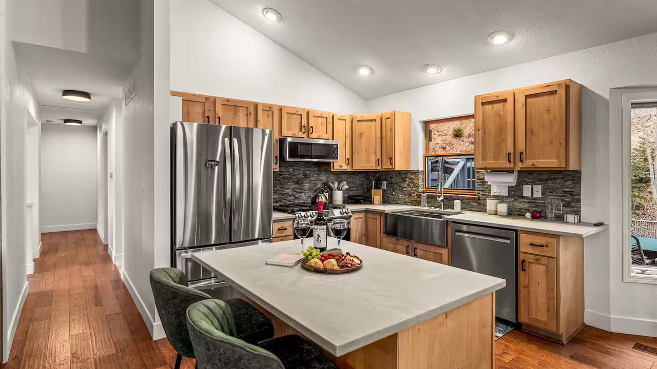 Photo of Kitchen in Black Hawk