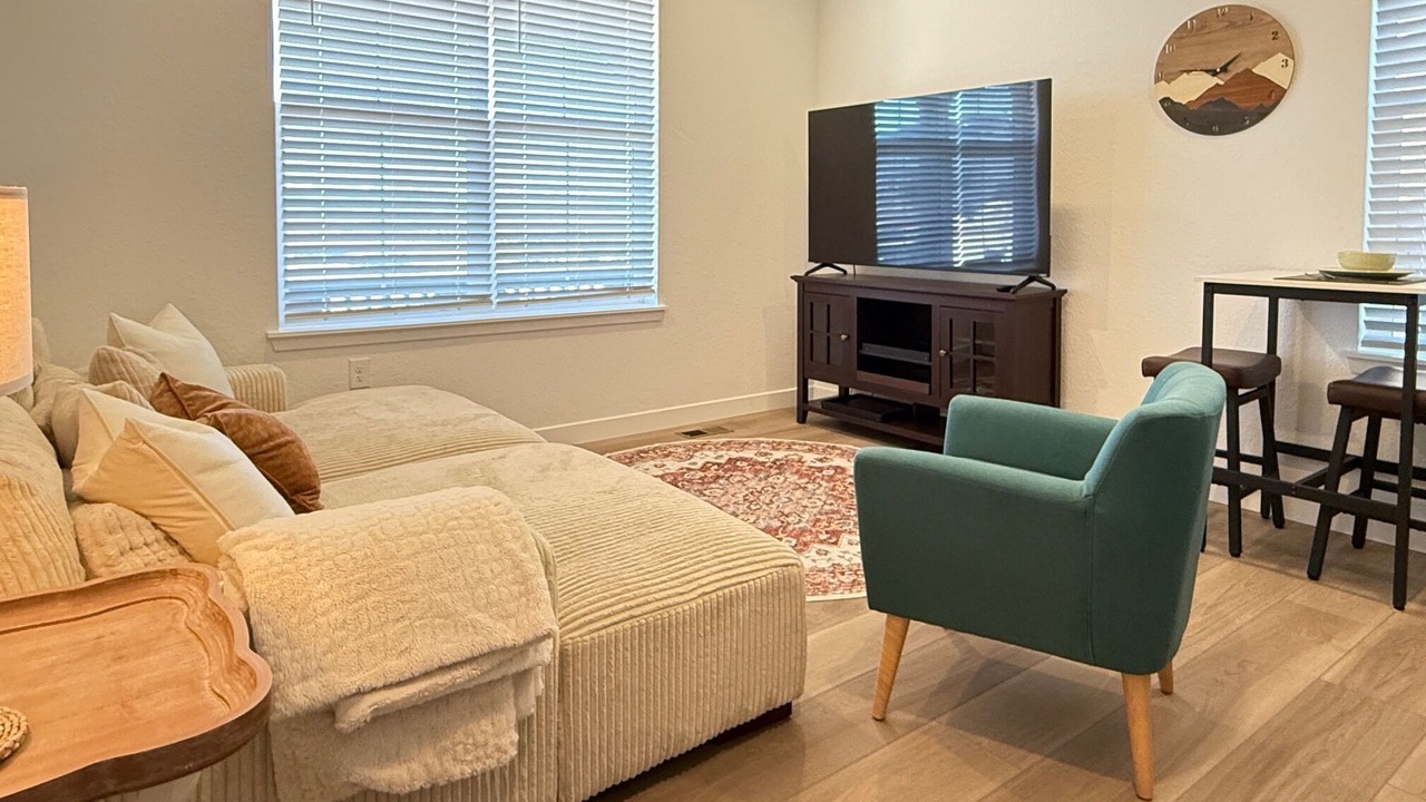 Photo of Livingroom in Erie