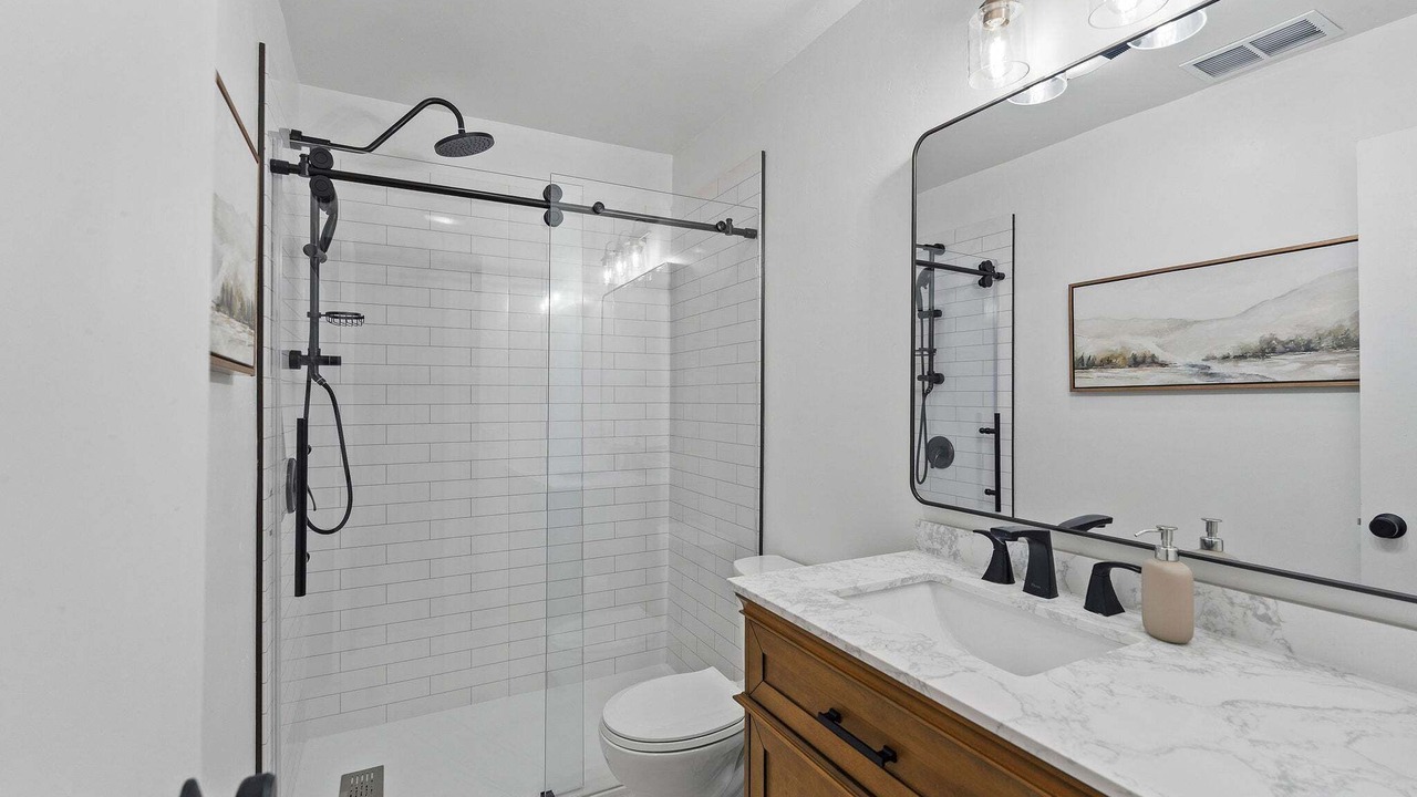 Photo of Bathroom in Edwards