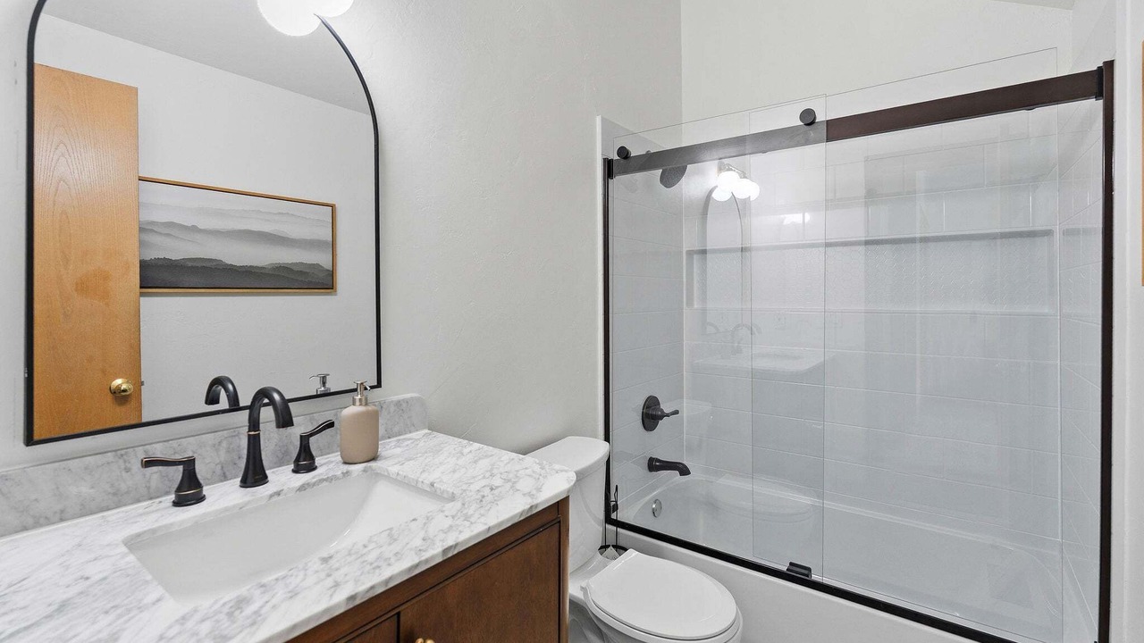 Photo of Bathroom in Edwards
