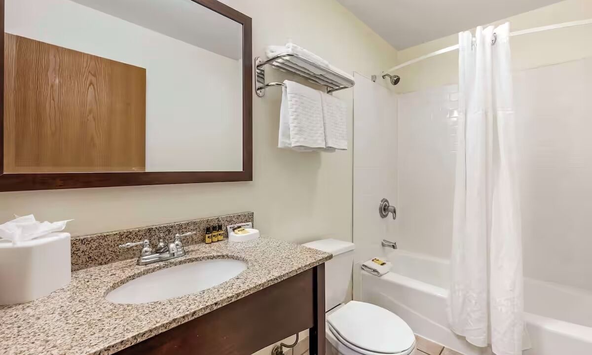 Photo of Bathroom in Eagle