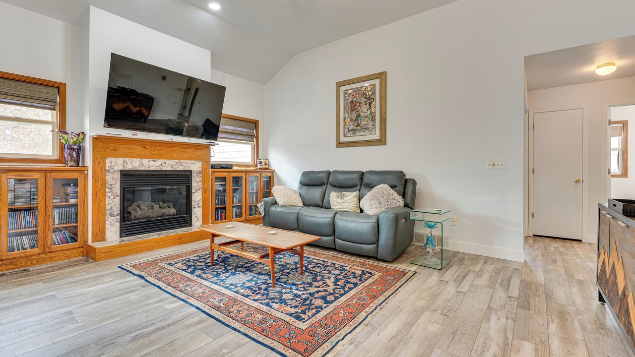 Photo of Livingroom in Berthoud