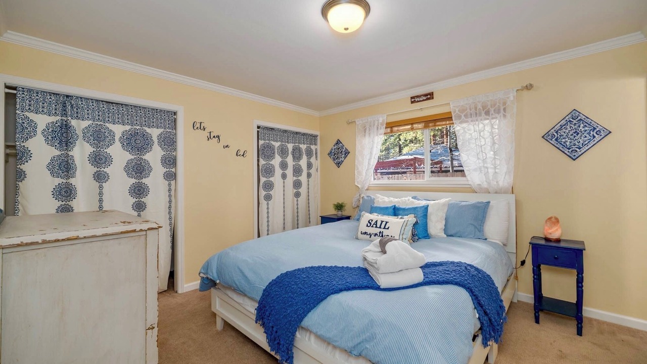 Photo of Bedroom in Al Tahoe