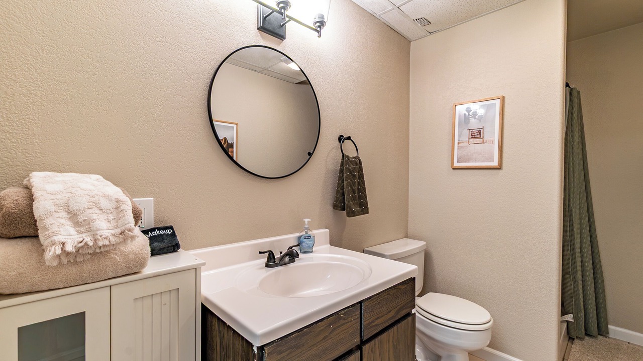Photo of Bathroom in Fraser