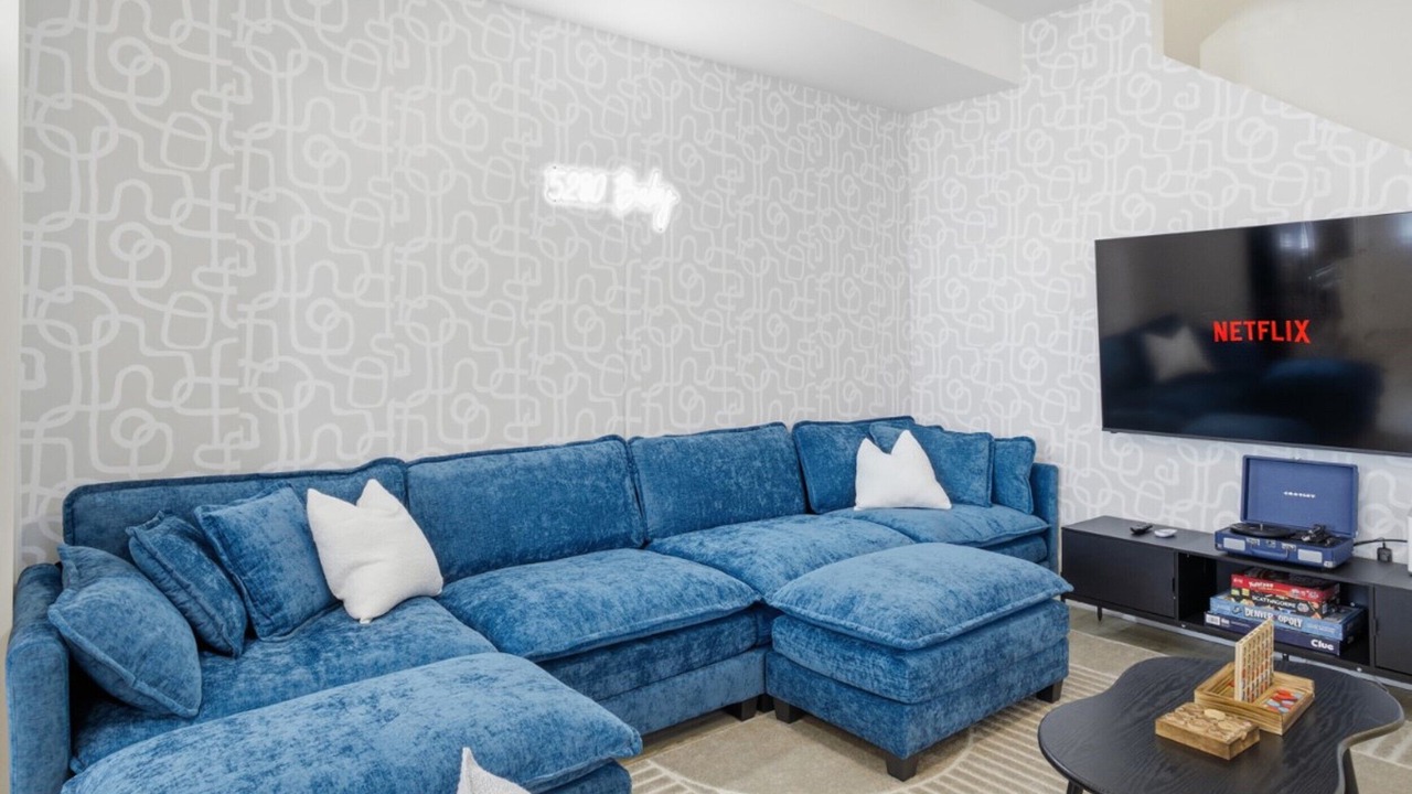 Photo of Livingroom in Commerce City