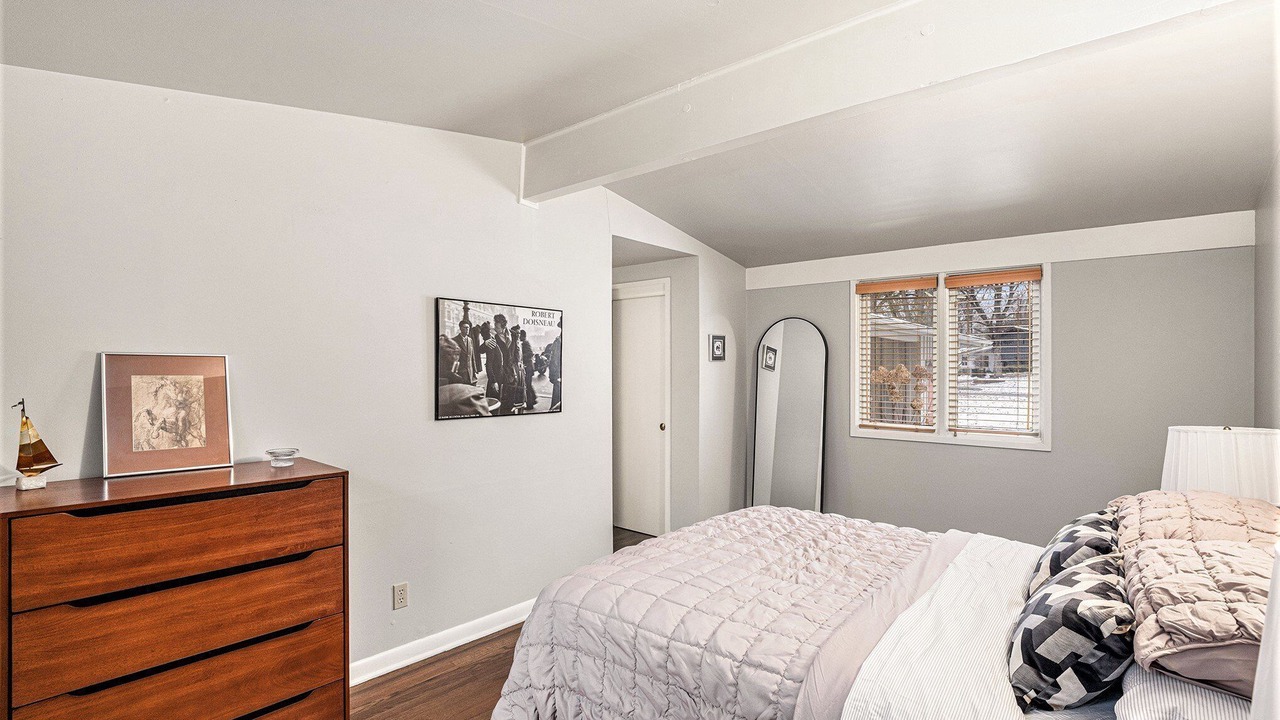 Photo of Bedroom in Prairie Village