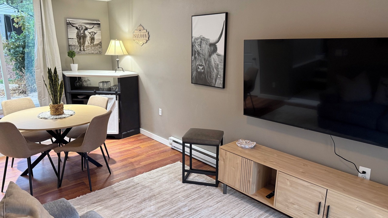 Photo of Livingroom in Castle Rock