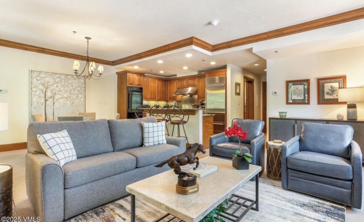 Photo of Livingroom in Beaver Creek