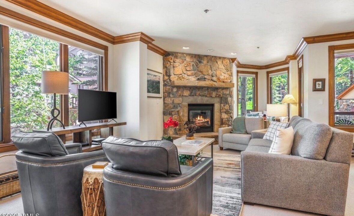 Photo of Livingroom in Beaver Creek