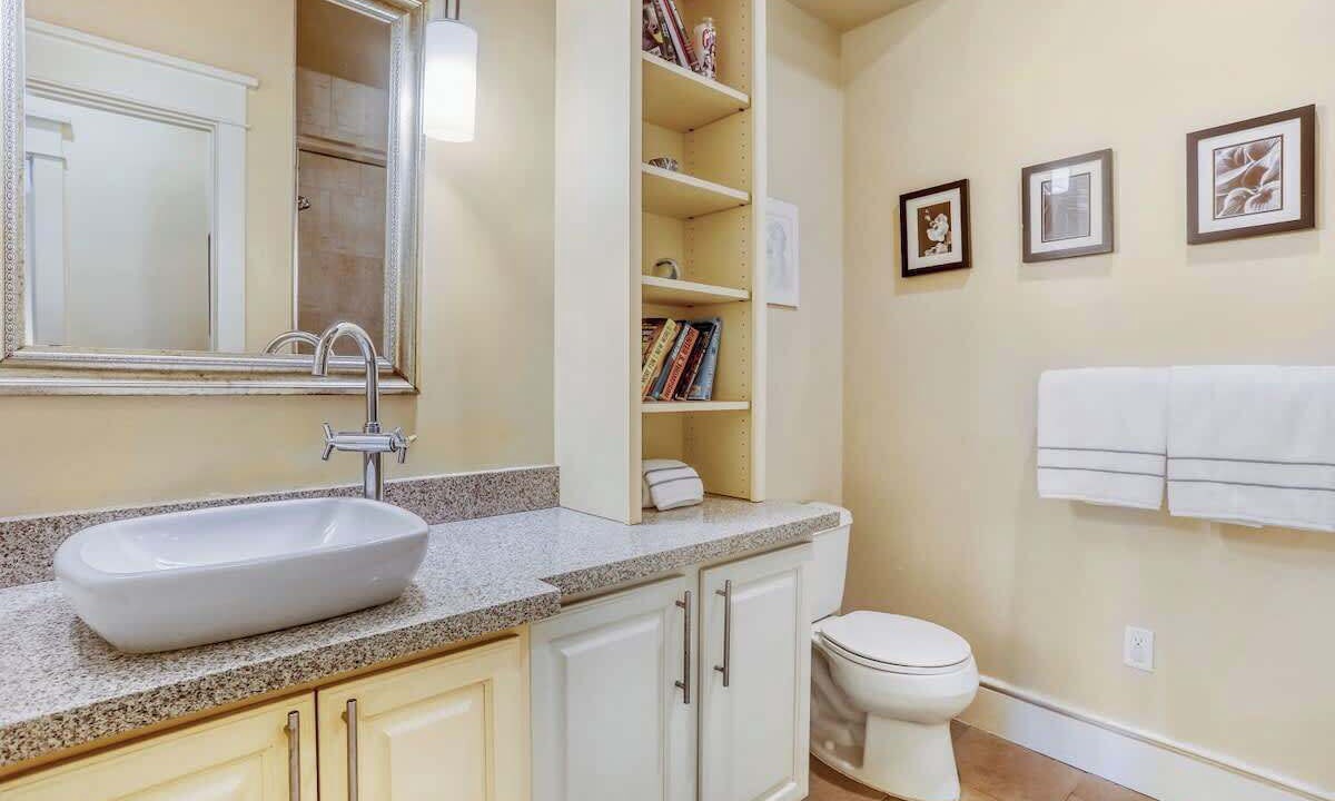 Photo of Bathroom in Old North Boulder
