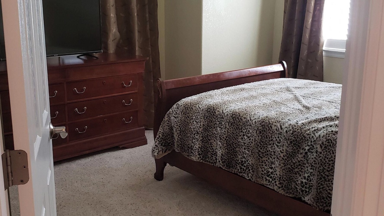 Photo of Bedroom in Westridge