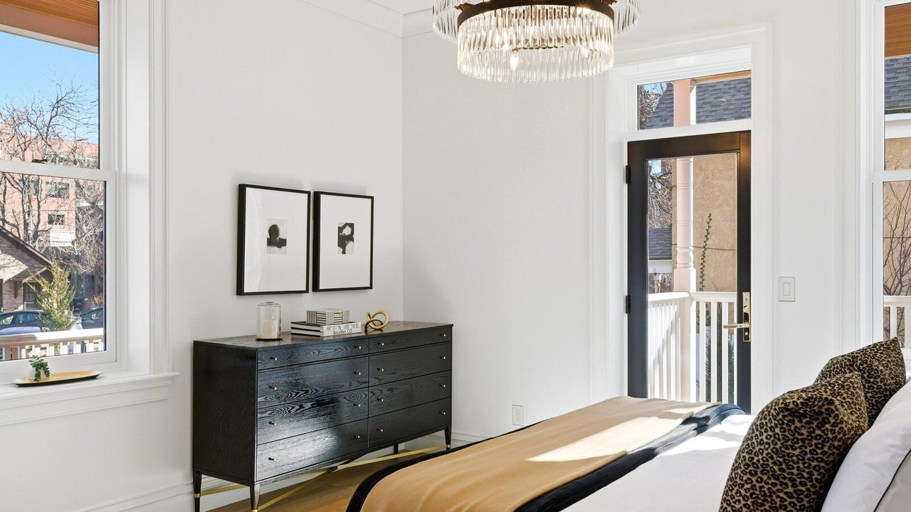 Photo of Bedroom in Downtown